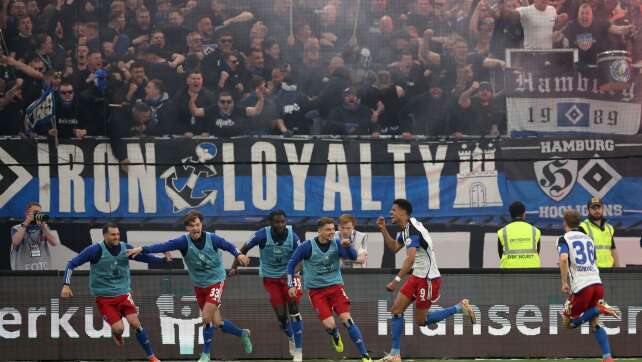Niederlage beim HSV: St. Pauli verpasst vorzeitigen Aufstieg
