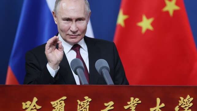 Putin wirbt um mehr Geschäft mit China