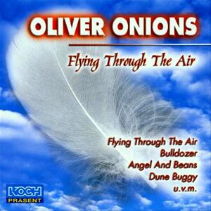 Oliver Onions – Flying through the air