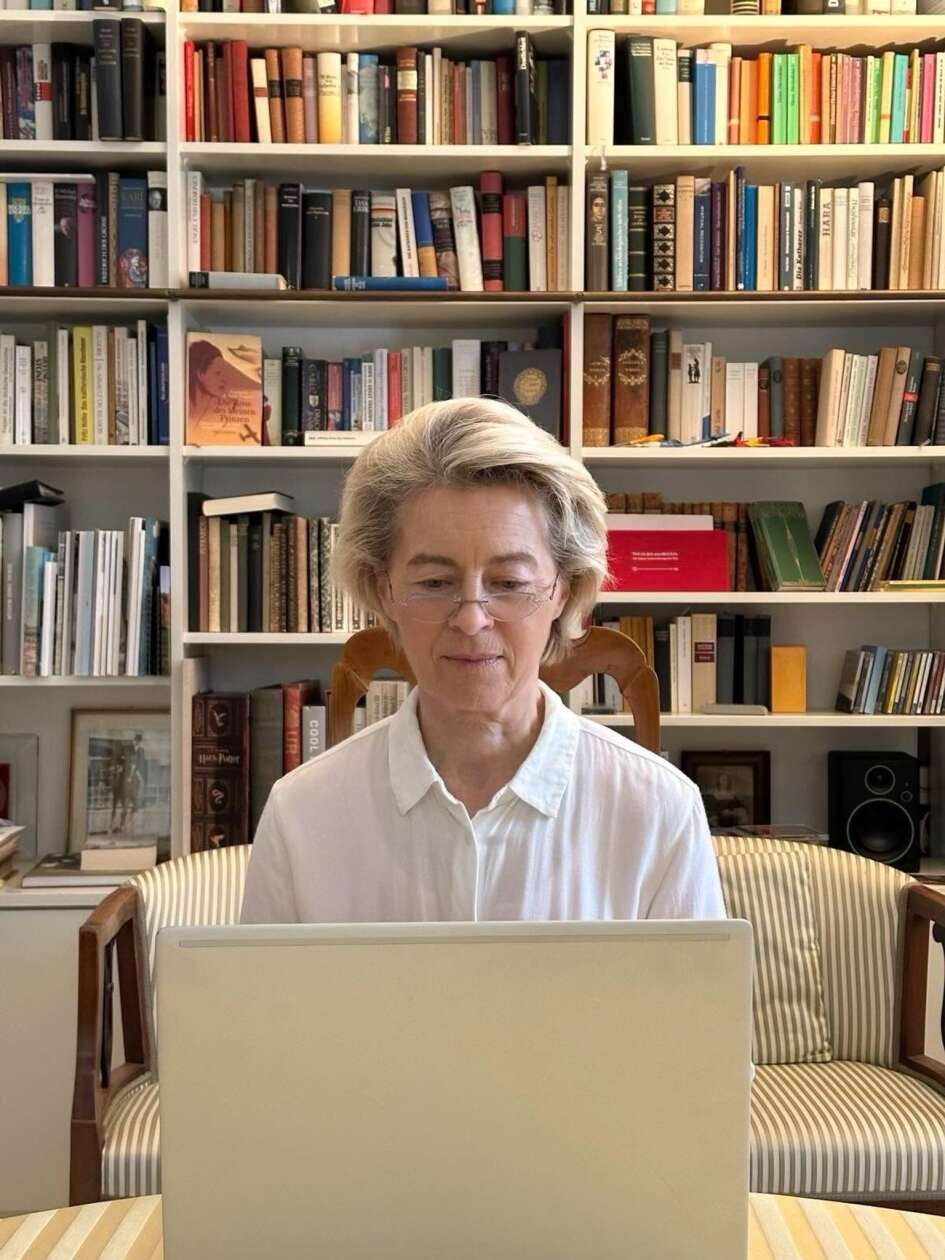 Von der Leyen lag wegen Lungenentzündung im Krankenhaus | ANTENNE BAYERN