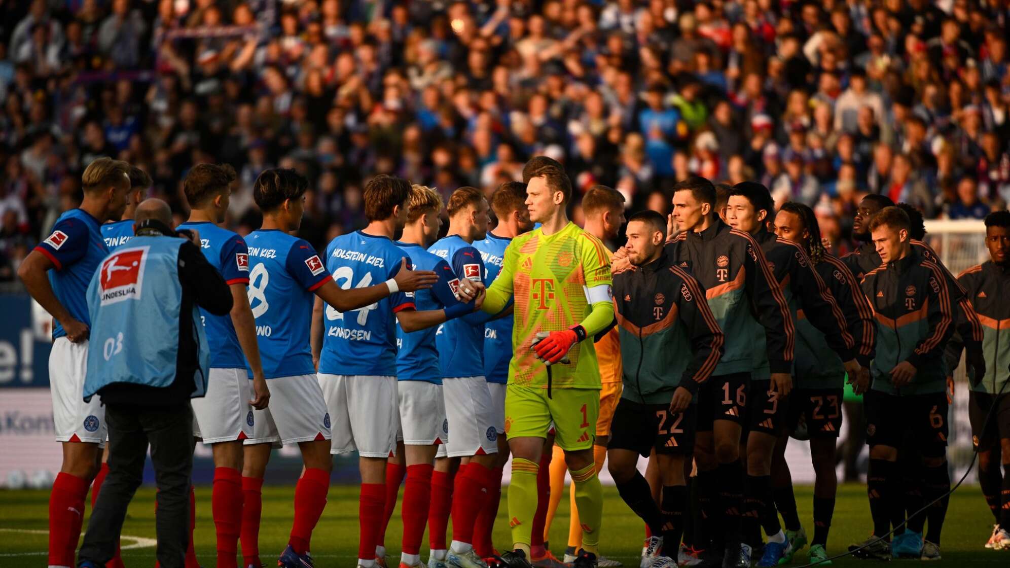 Holstein Kiel - Bayern München
