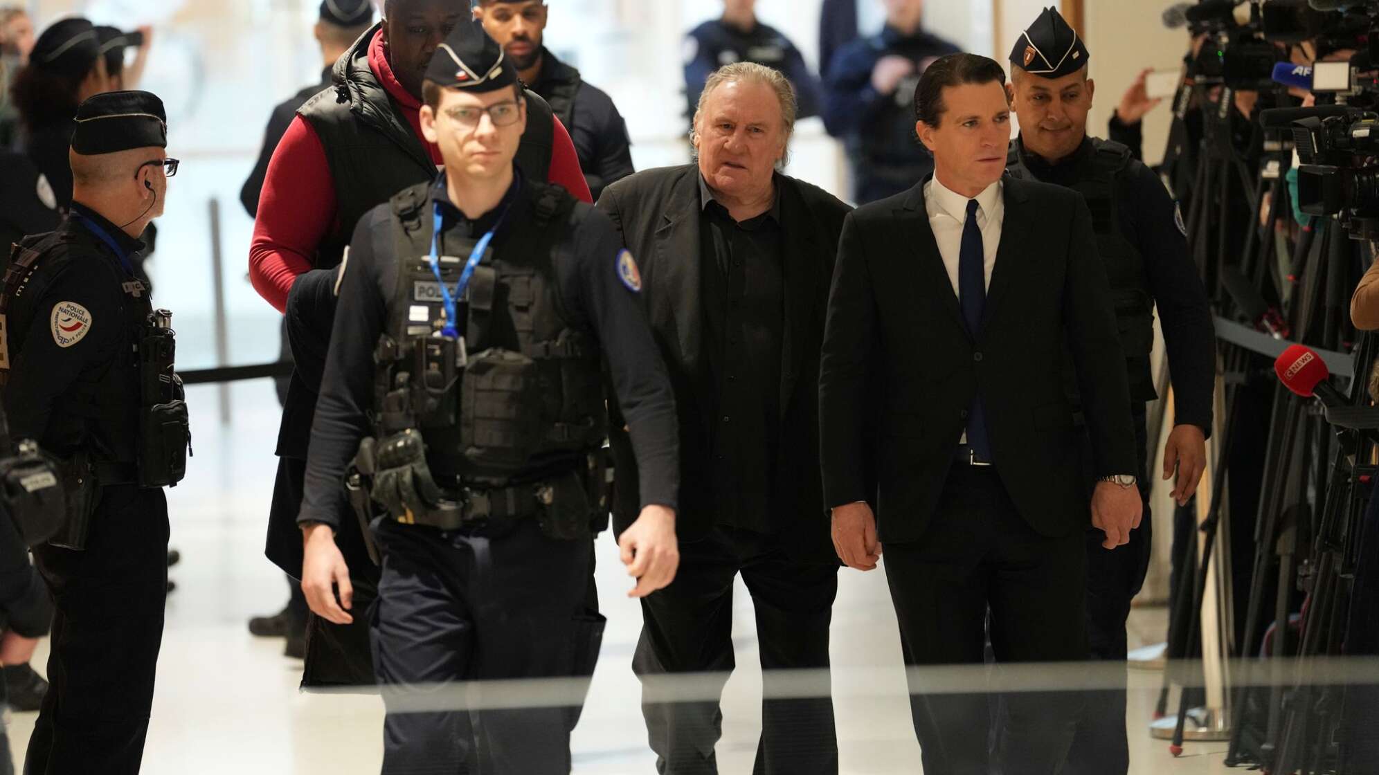 Depardieu-Prozess fortgesetzt