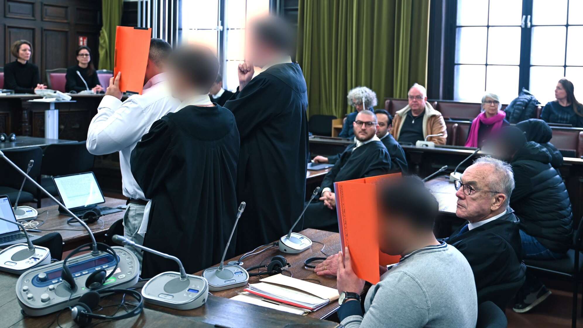 Beginn Prozess wegen Mordes bei illegalem Autorennen