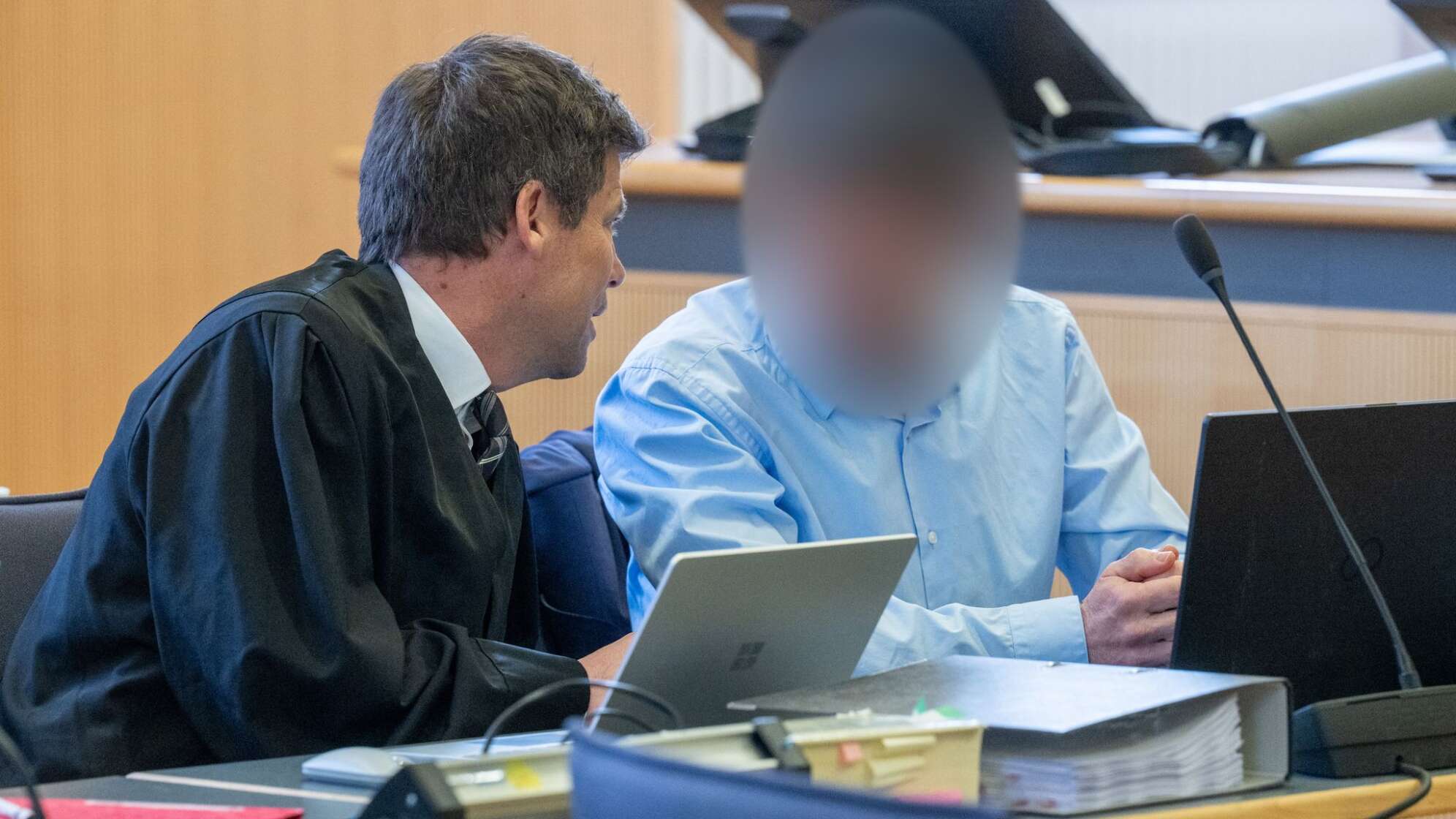 Prozess gegen einen Arzt nach Tod einer Krankenschwester