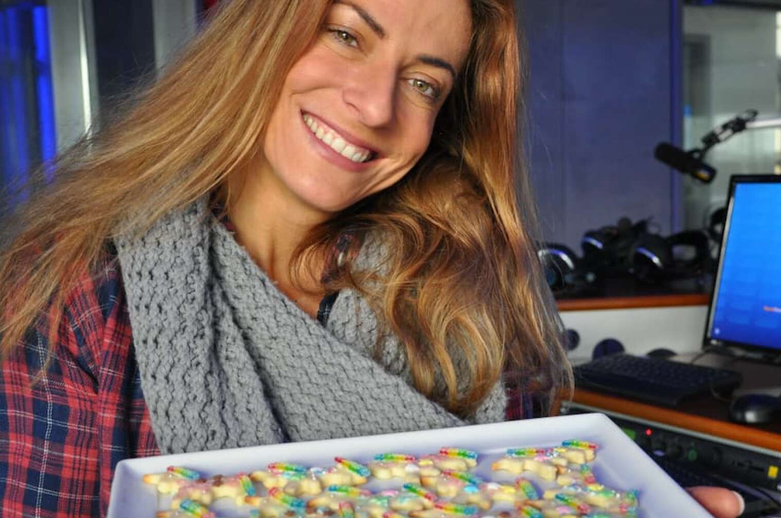 Indra und die Einhorn-Plätzchen.