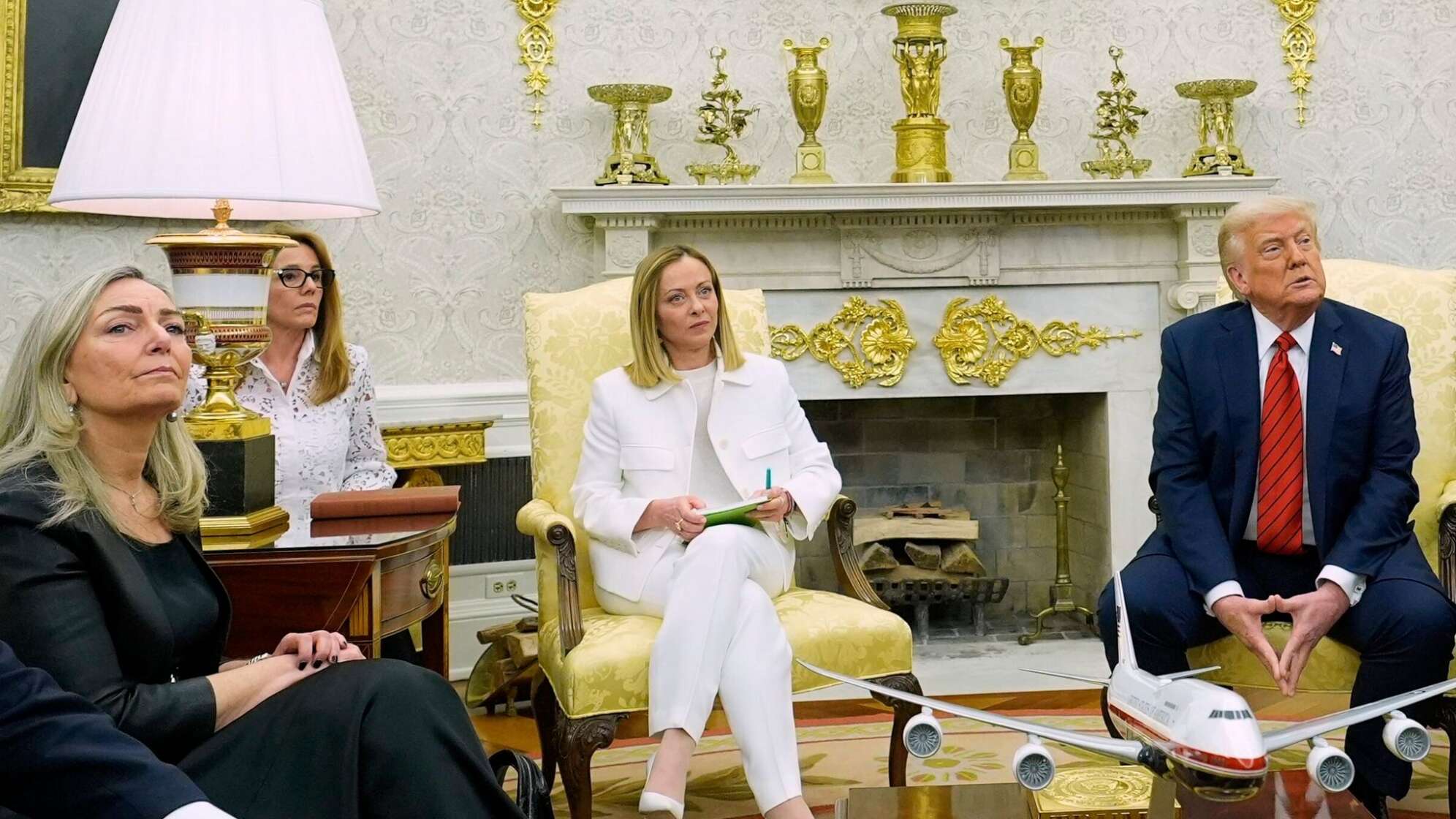 Meloni bei Trump im Weißen Haus
