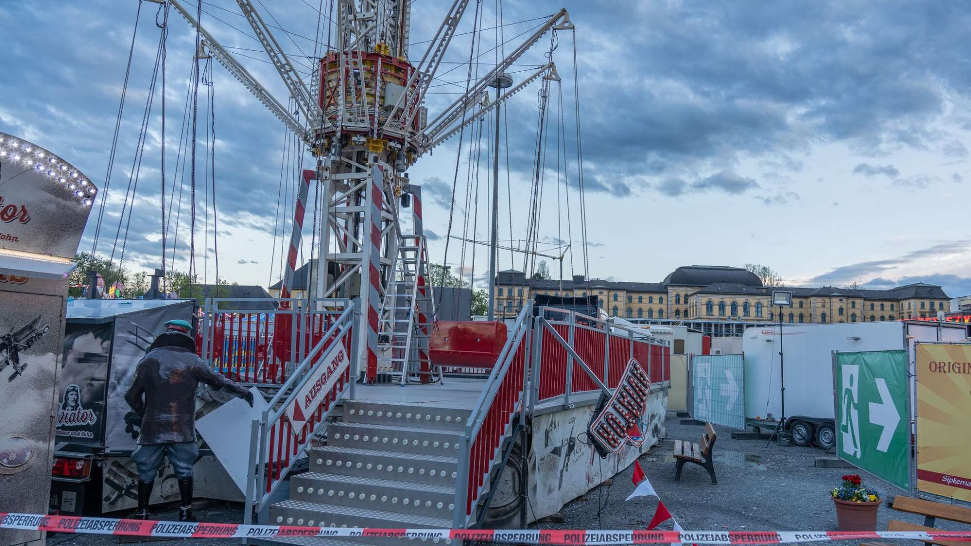 Unfall mit Kettenkarussell in Bayreuth