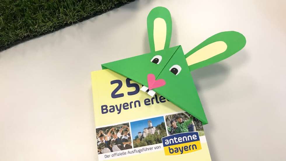 Do it Yourself: Osterhasen-Lesezeichen basteln