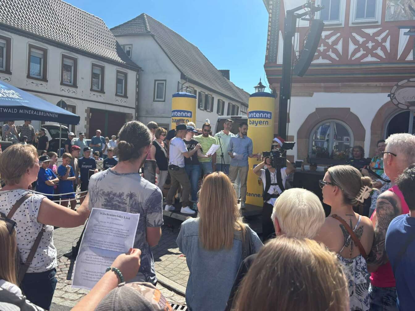 Foto vom Maibaumfest von ANTENNE BAYERN in Wenigumstadt am 01.05.2025