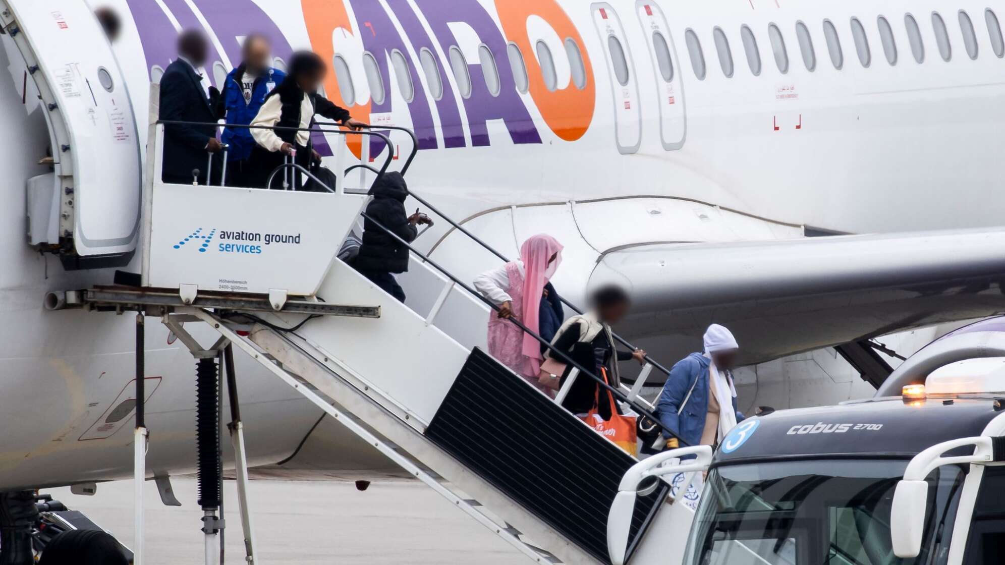 EU-Resettlement-Flug aus Kairo in Hannover gelandet