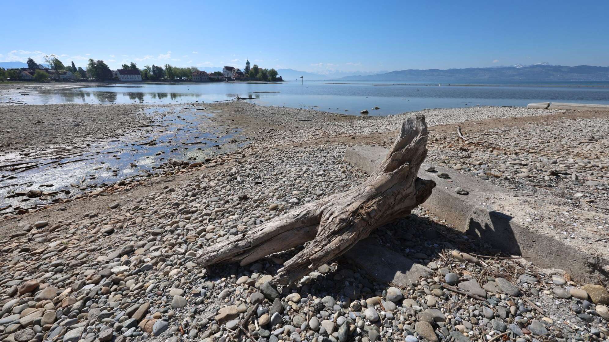 Niedrigwasser am Bodensee