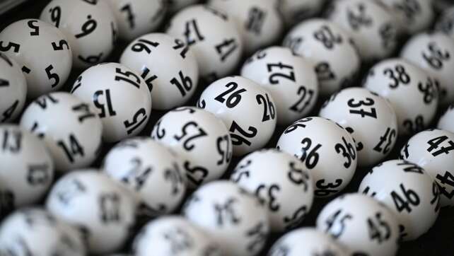 Lotto-Millionen gehen an Nachbar-Duo aus Niederbayern