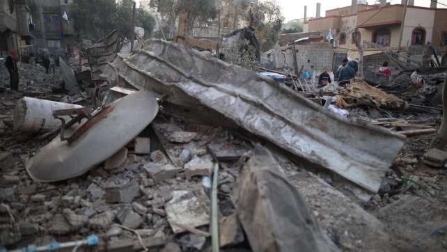 Hamas-Zivilschutz: 17 Tote bei Luftangriff in Gaza