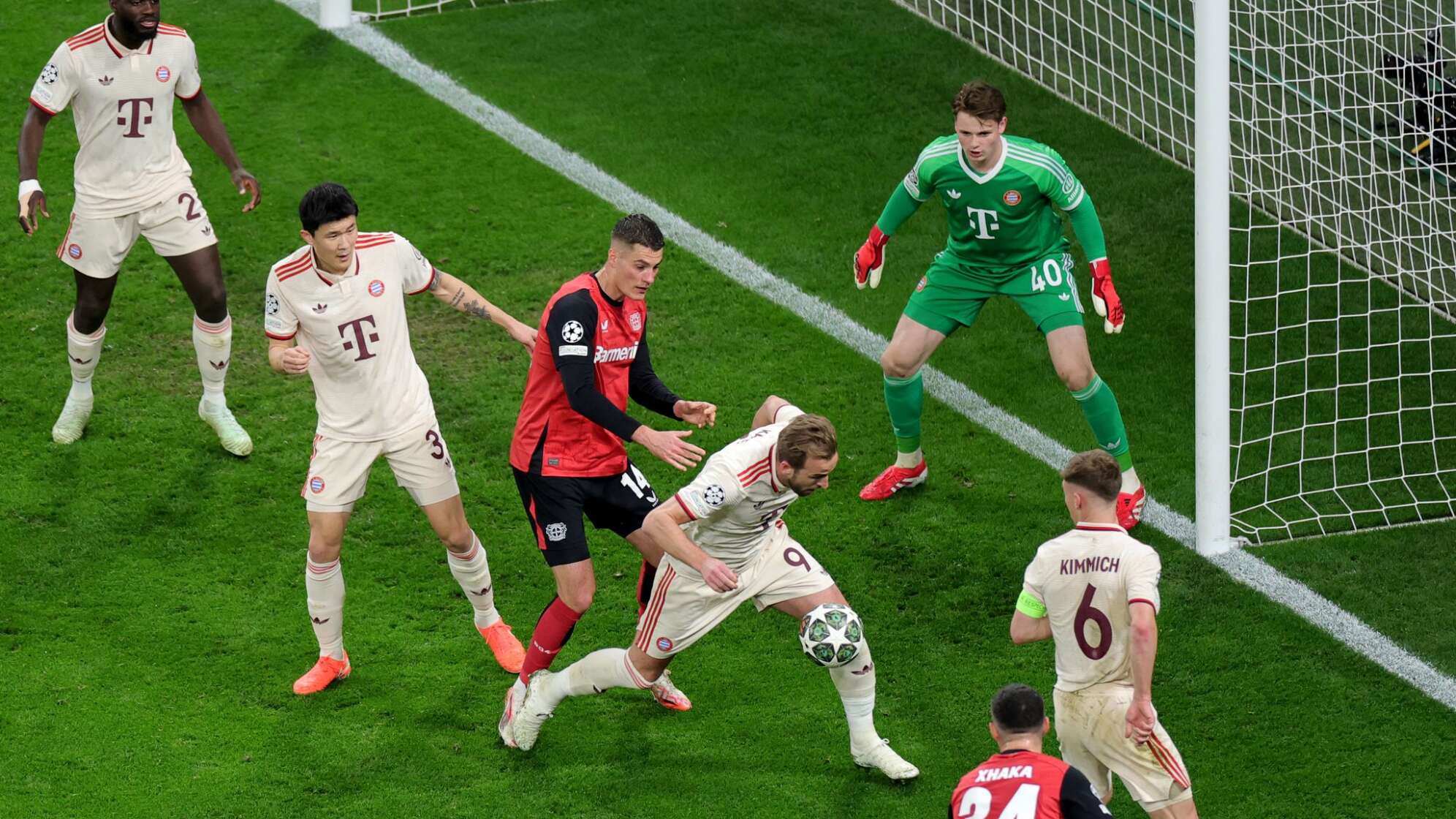 Bayer Leverkusen - Bayern München