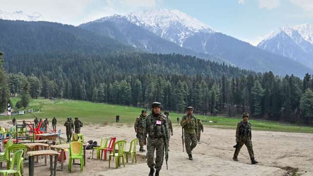 Indien greift Flugabwehrsysteme in Pakistan an