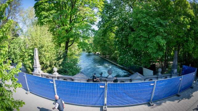 Surfer fordern Freigabe der Eisbachwelle