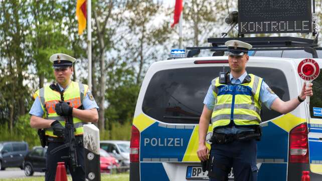 Notlage in der Asylpolitik? Der Streit über eine EU-Klausel