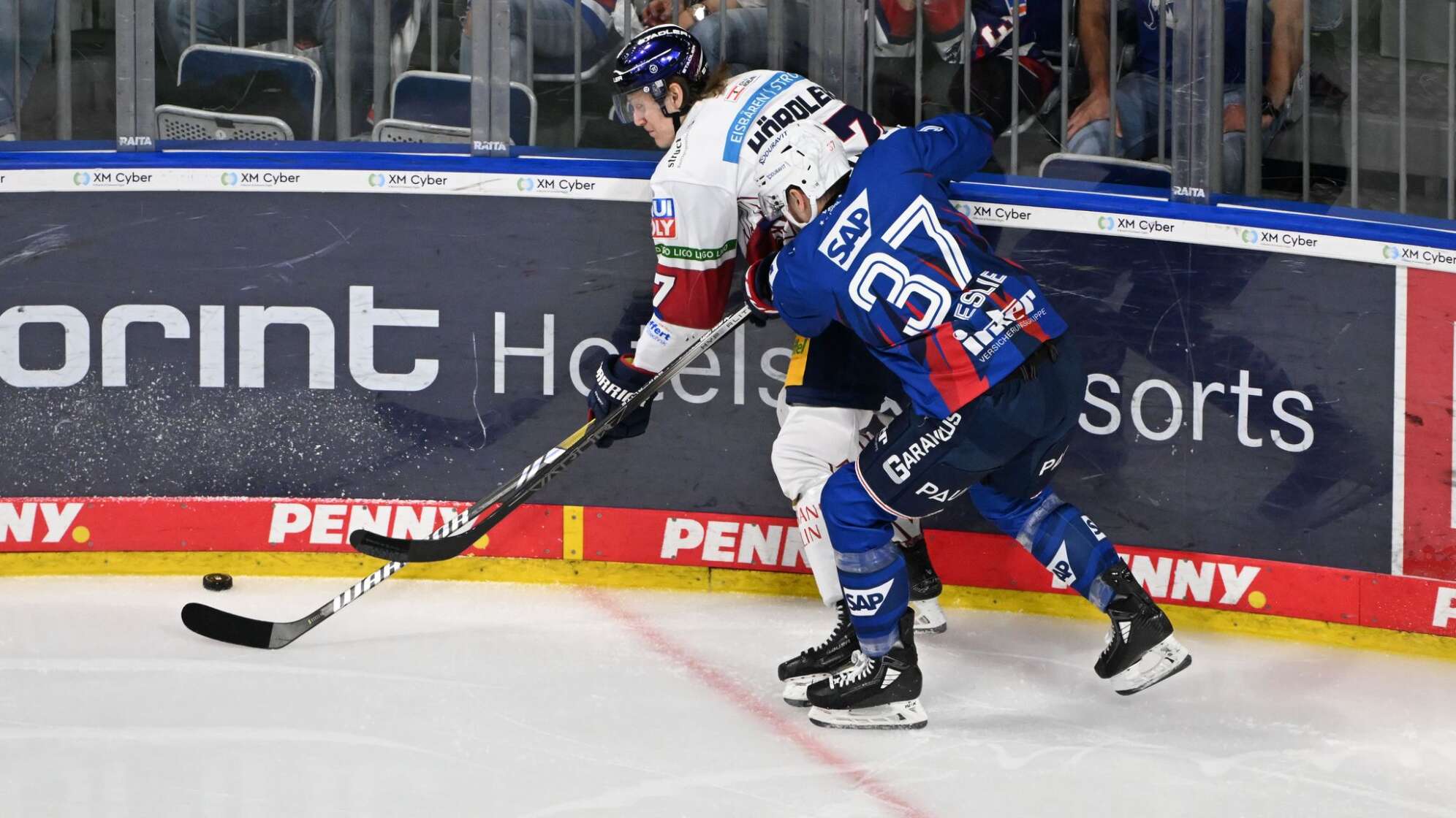 Eric Hördler und Zachary Leslie