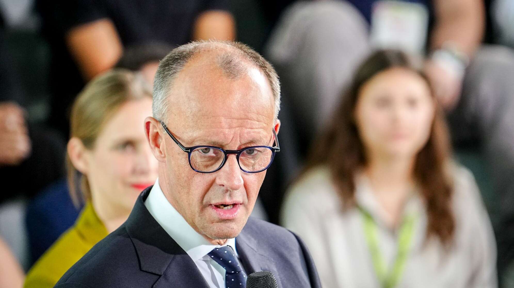 «Youth4Peace» bei Bundeskanzler Merz