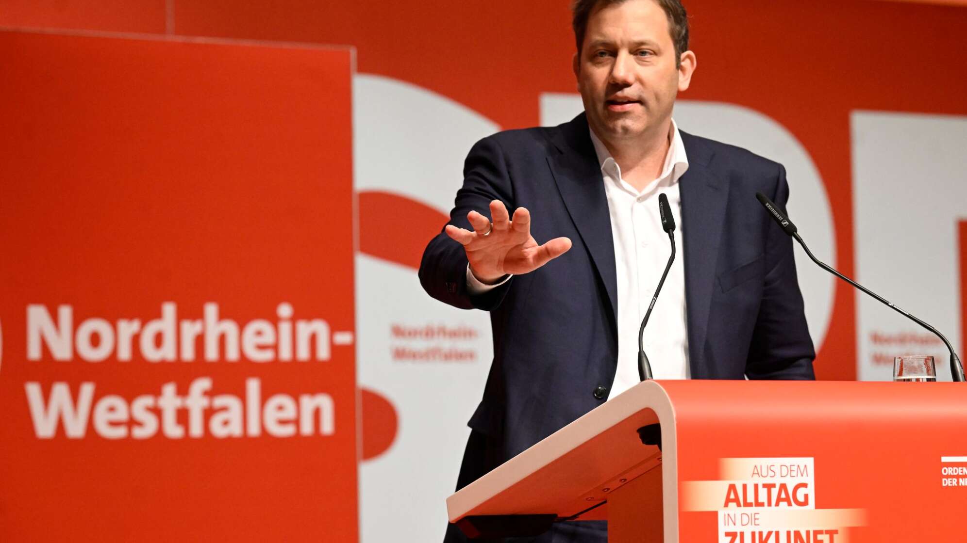 Klingbeil wehrt sich gegen Kritik der Parteibasis