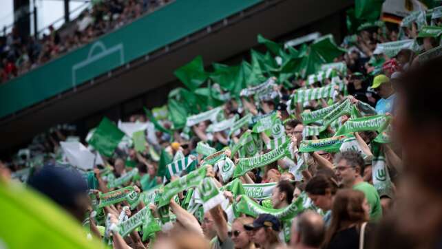 Wolfsburgerinnen sichern Platz zwei und Champions League