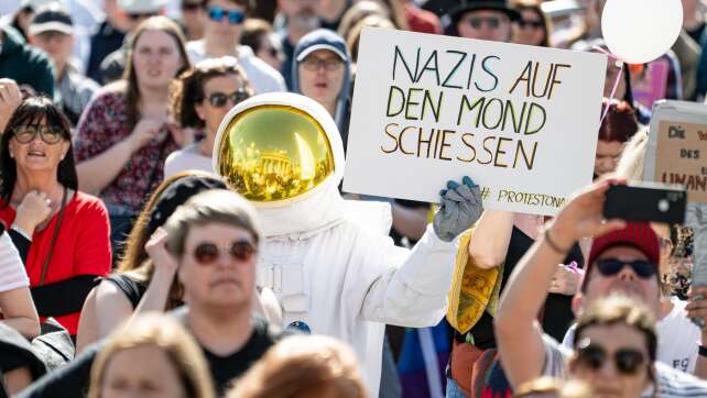 Demonstrationen für AfD-Verbot in vielen Städten