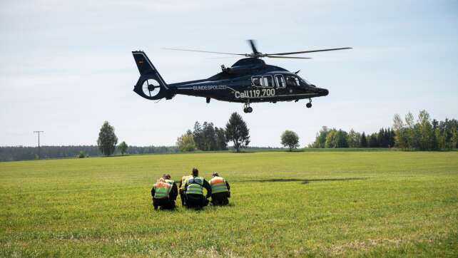 Hubschrauber-Sprungfahndung an tschechischer Grenze