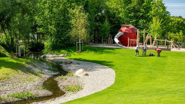 Wasser, viel Grün und ein Drache bei der Landesgartenschau