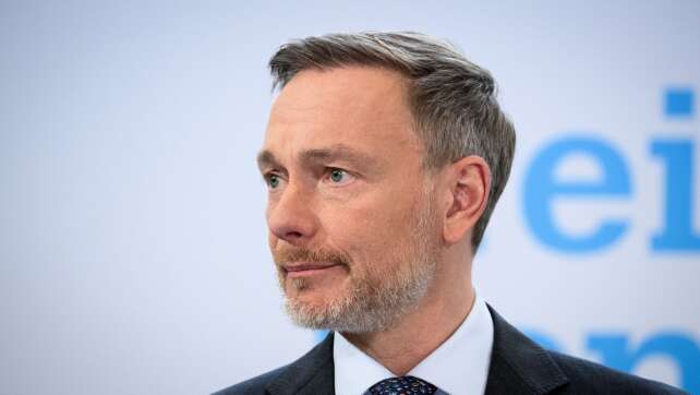 Lindner meldet neue Tätigkeit an: Redner und Autor