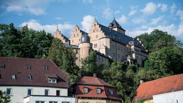 Gemeinde sucht Schlossherr: männlich, weiblich, divers