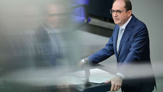 Dobrindt: Politikwechsel hat begonnen - an den Grenzen