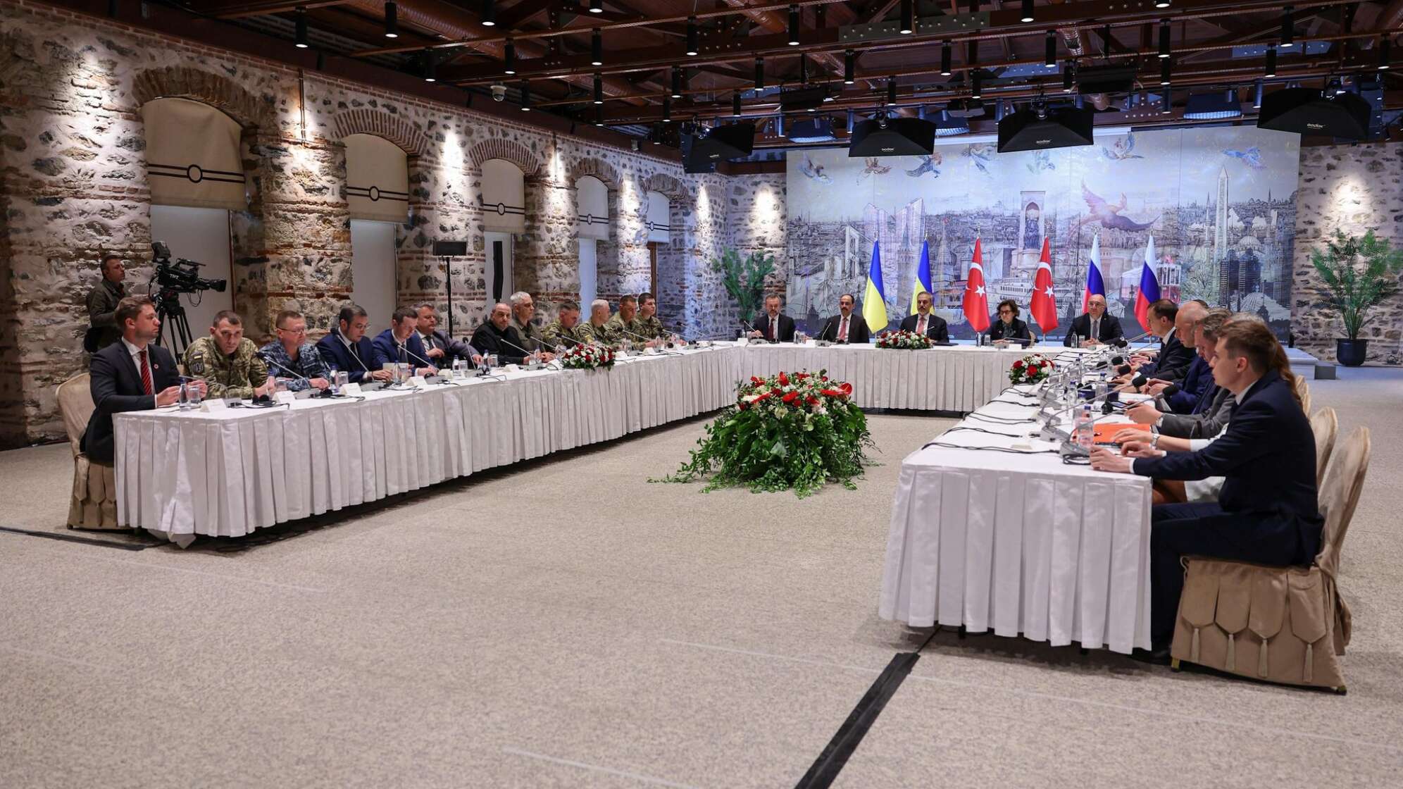 Ukraine-Krieg - Verhandlungen in Istanbul