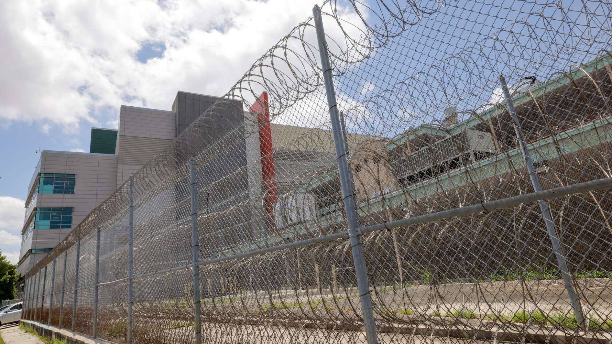US-Behörden suchen nach Gefängnisausbruch Geflohene