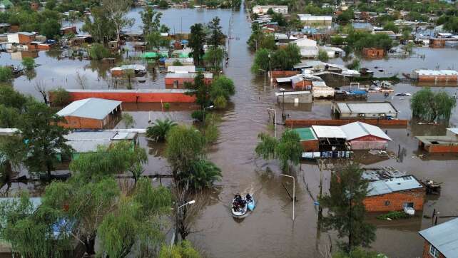 Schwere Unwetter in Argentinien: Tausende evakuiert