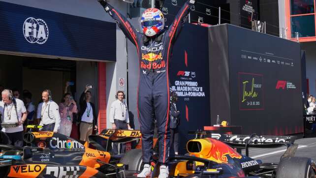 Verstappens Meisterklasse zum Red-Bull-Jubiläum