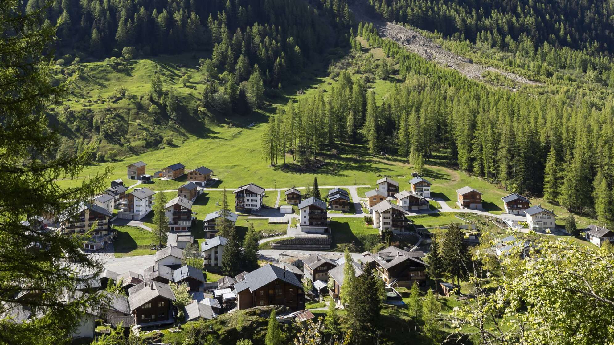Erdrutsch am Bietschhorn in der Schweiz