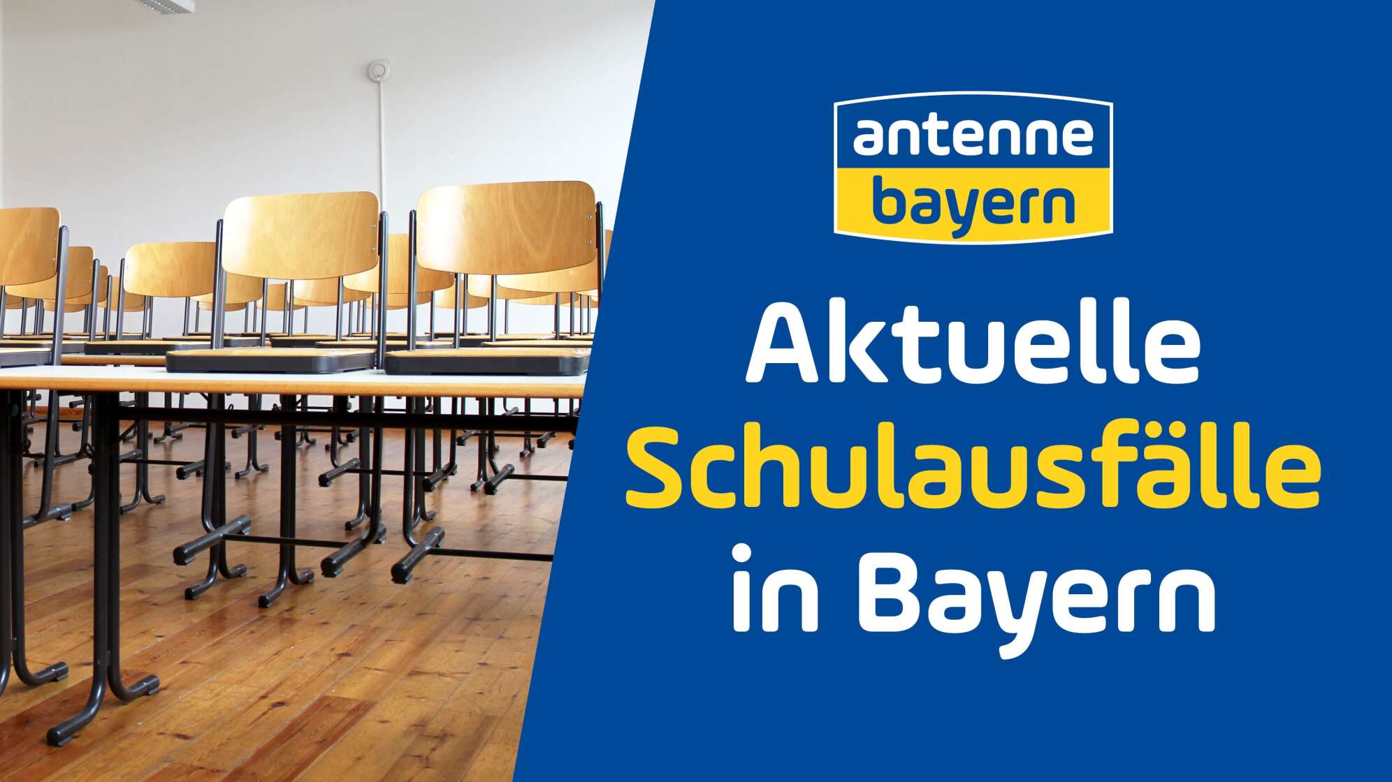 Leeres Schulzimmer mit Stühlen auf den Tischen