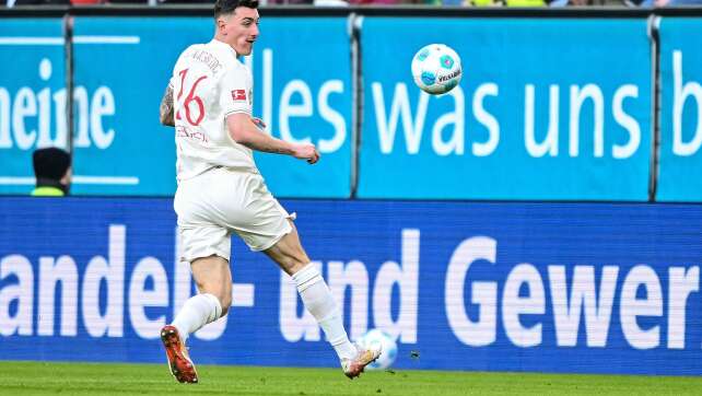FC Augsburg zieht Kaufoption: Zesiger bleibt bis 2029
