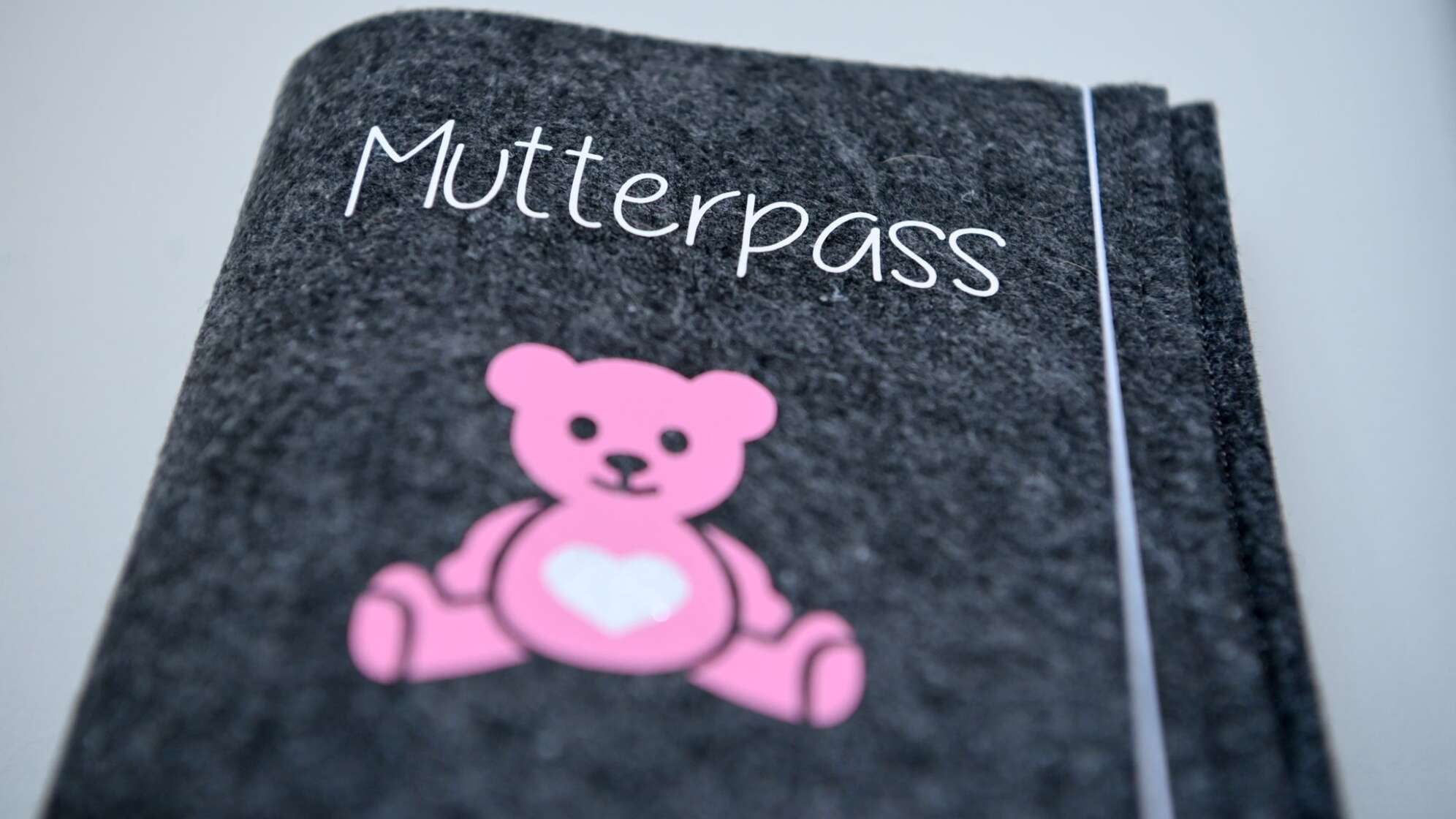 Mutterschutz, Veteranen, Strom – was sich im Juni ändert