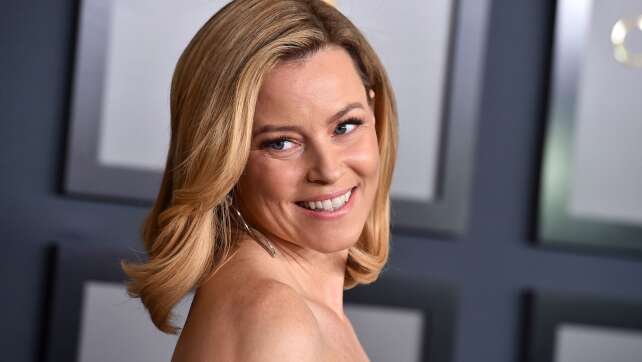 Elizabeth Banks: Hört auf, Klos als Mülleimer zu nutzen