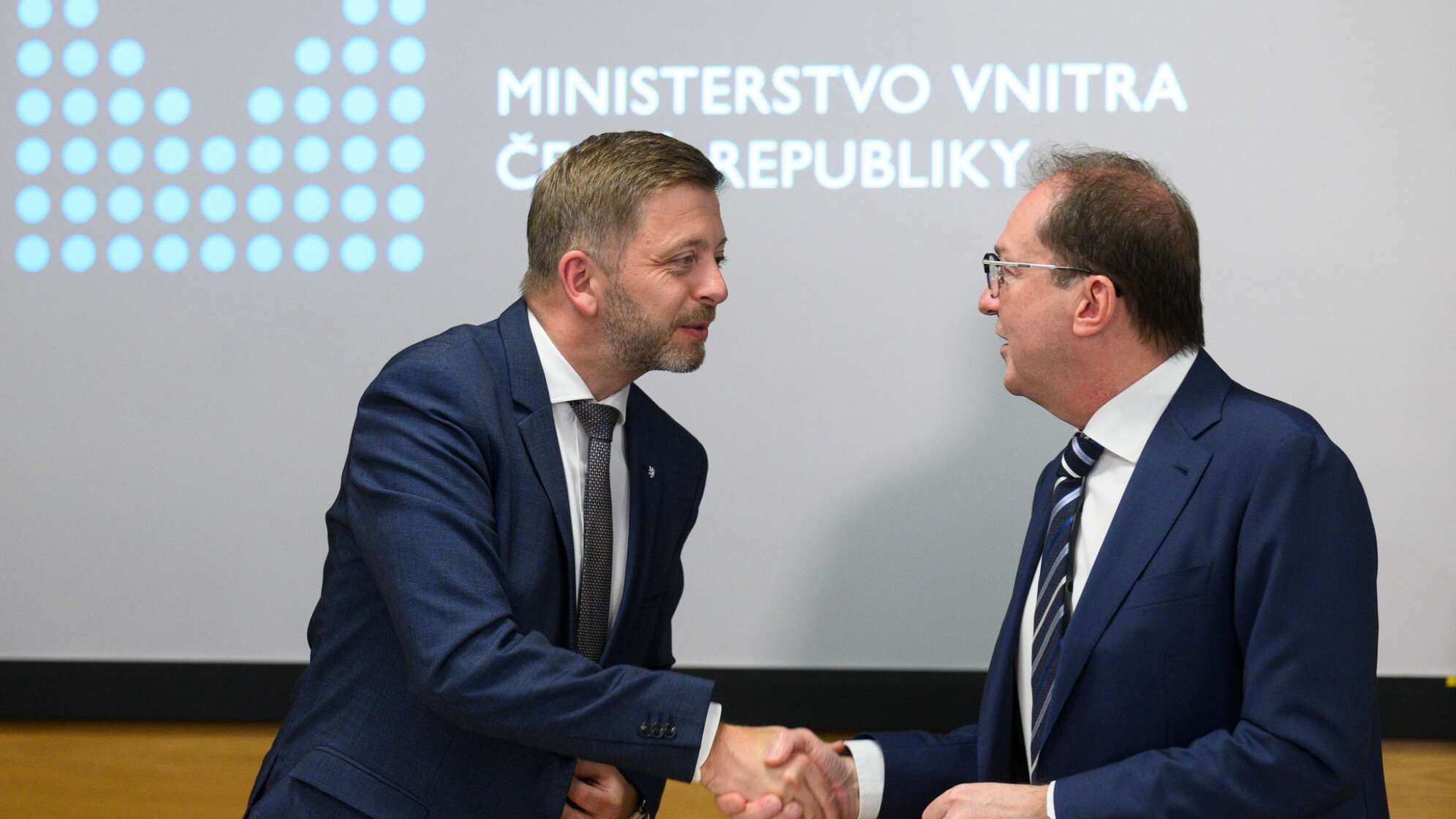 Bundesinnenminister Dobrindt zu Antrittsbesuch in Tschechien