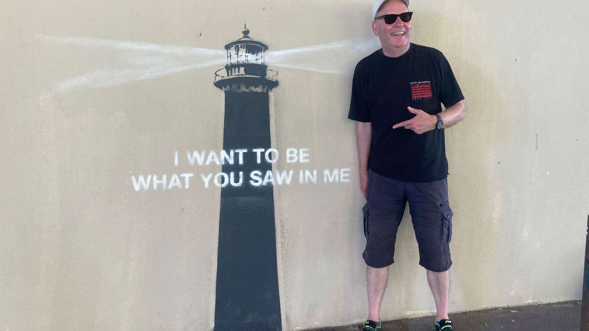 Banksys neues Werk: Ein Leuchtturm mit Botschaft