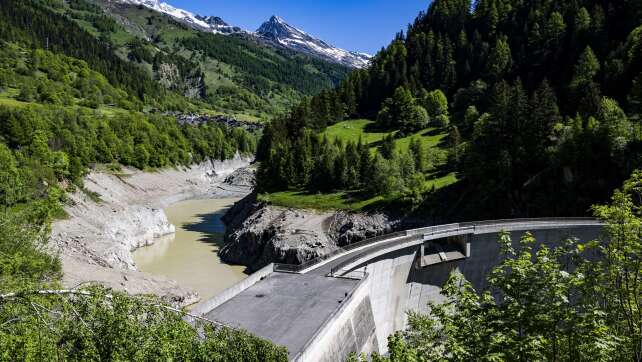 Sorge vor Regen im Katastrophengebiet Lötschental
