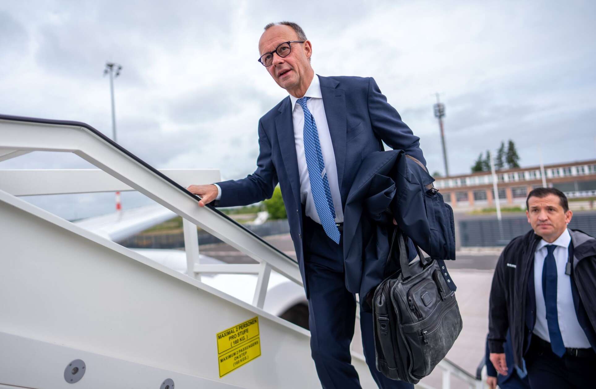 Merz Trifft Am Donnerstag Trump Im Weißen Haus Antenne Bayern