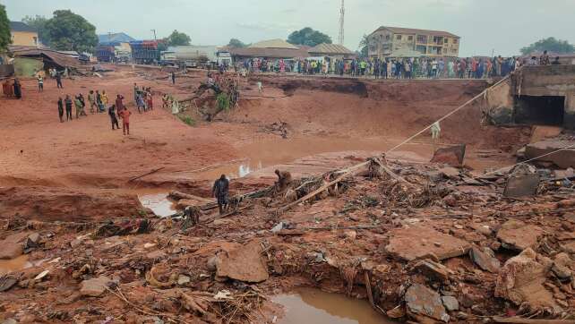 Zahl der entdeckten Fluttoten in Nigeria auf 150 gestiegen