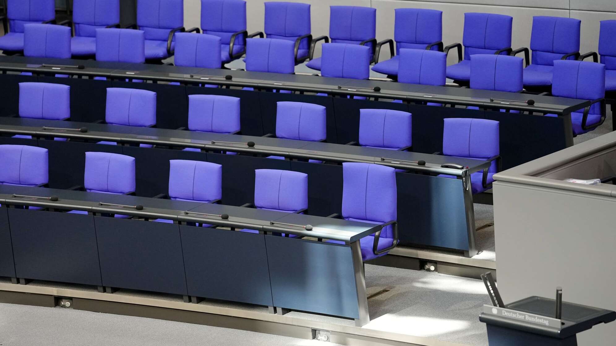 Regierungsbank im Bundestag