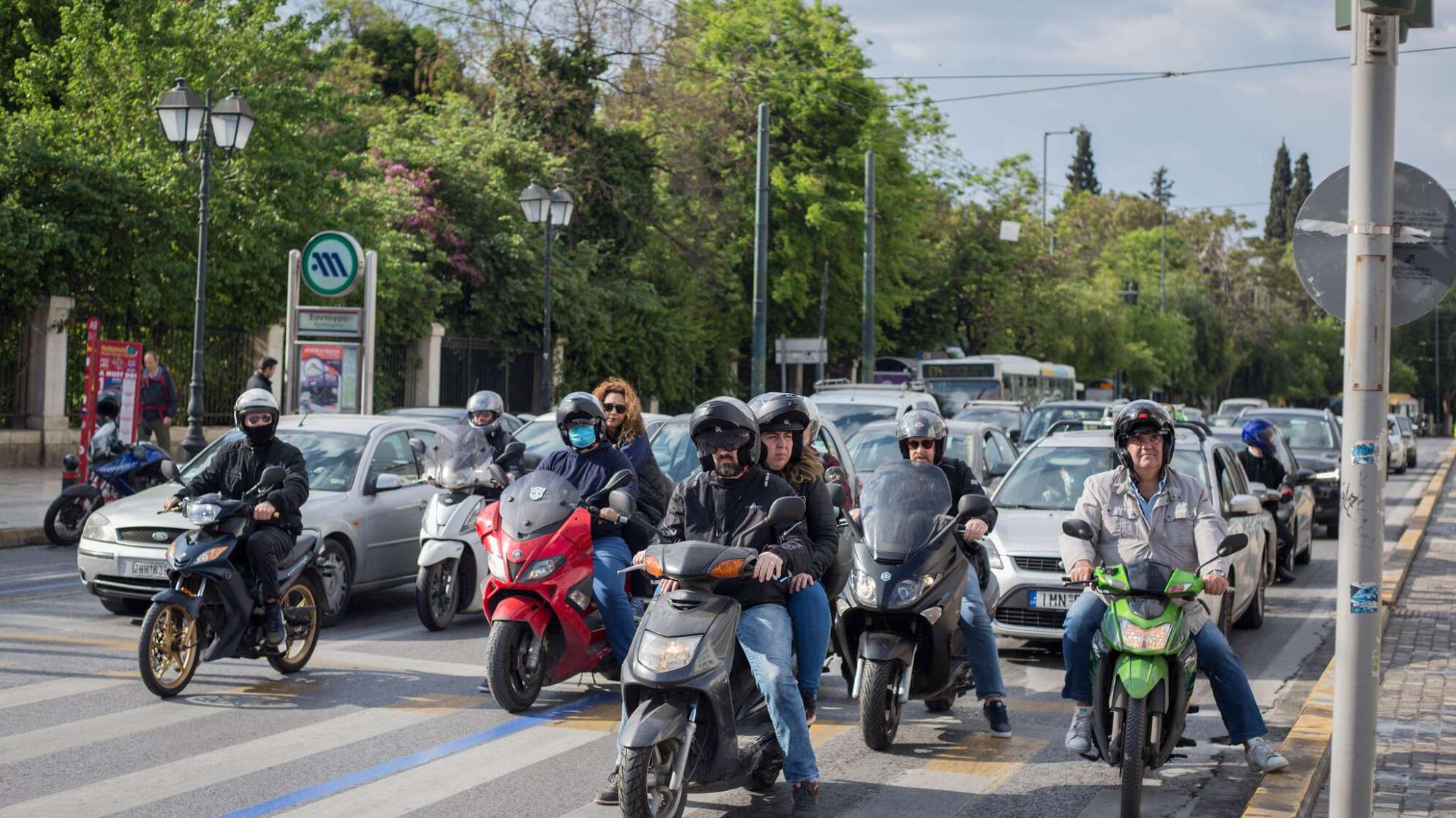 Straßenverkehr in Athen