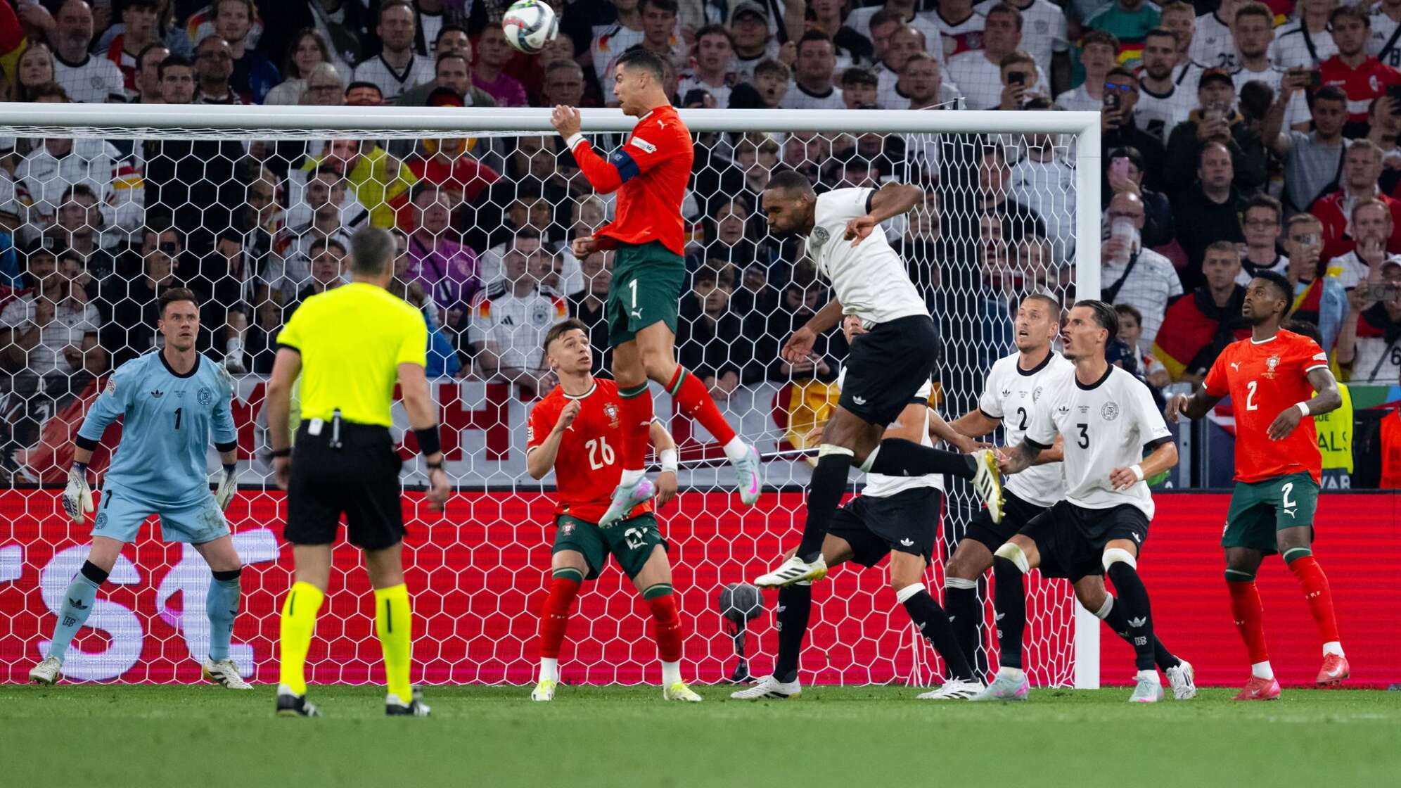 Cristiano Ronaldo (M)