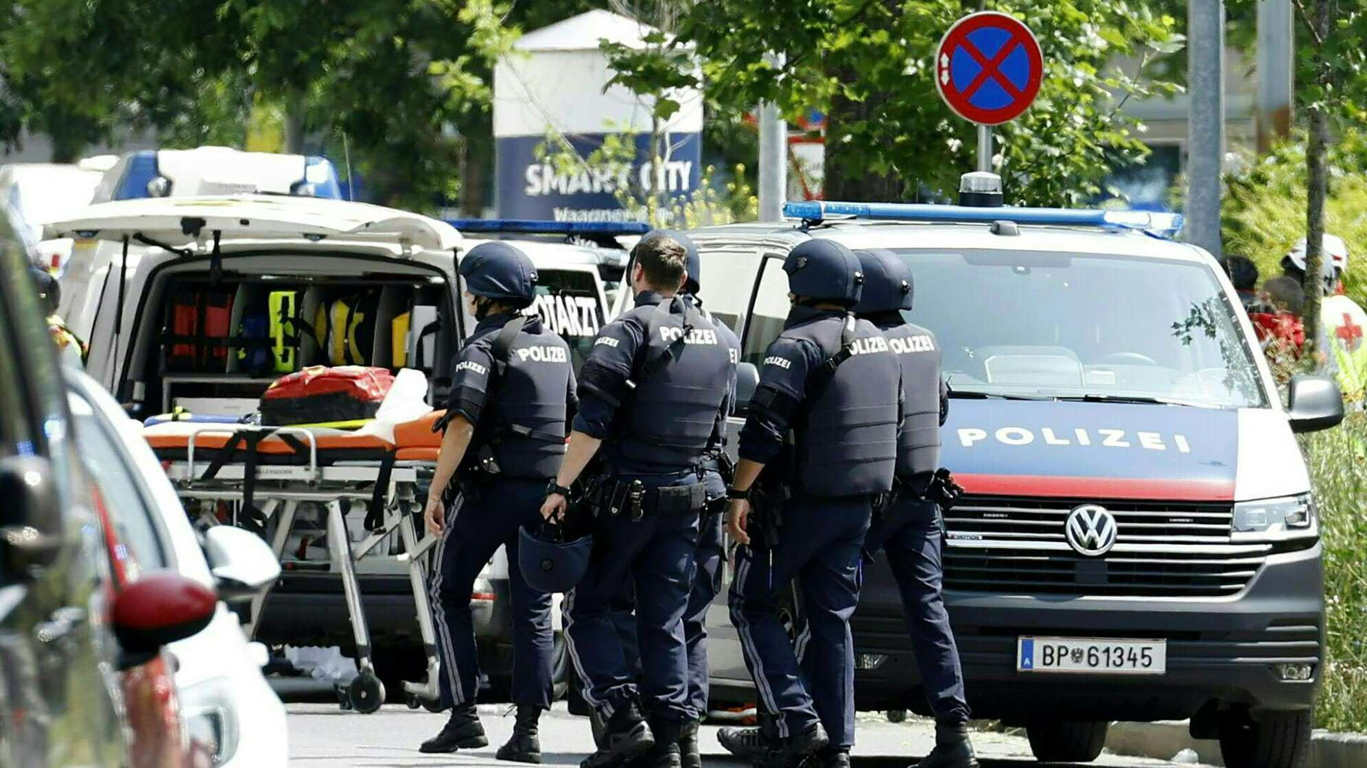 Großeinsatz an Schule in Graz
