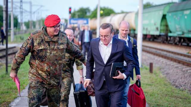 Pistorius in der Ukraine - Gespräche über Militärhilfe